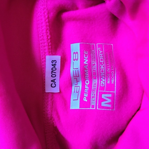 Layer 8 Performance Base Layer Medium - Picture 6 of 6